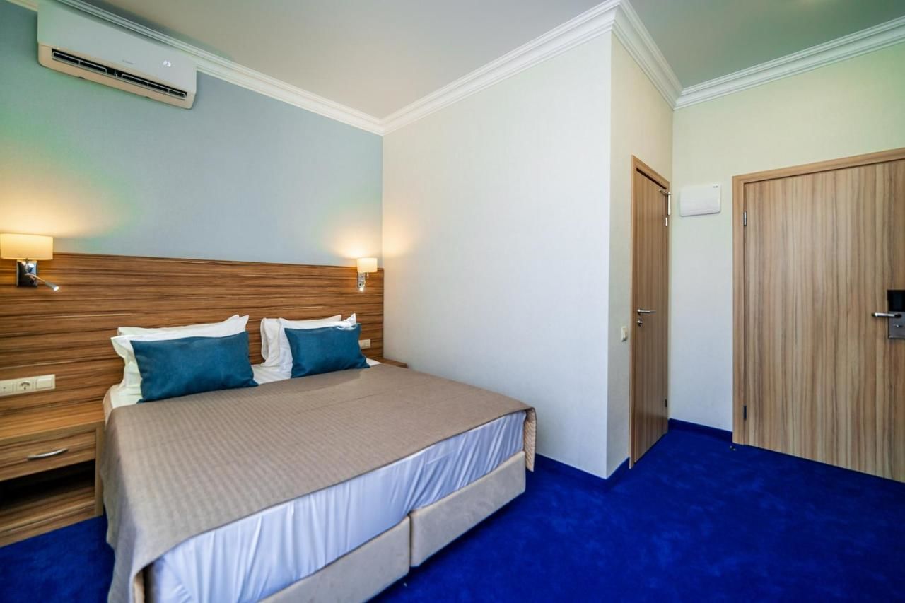 Отель Blue Marlin Hotel Геленджик