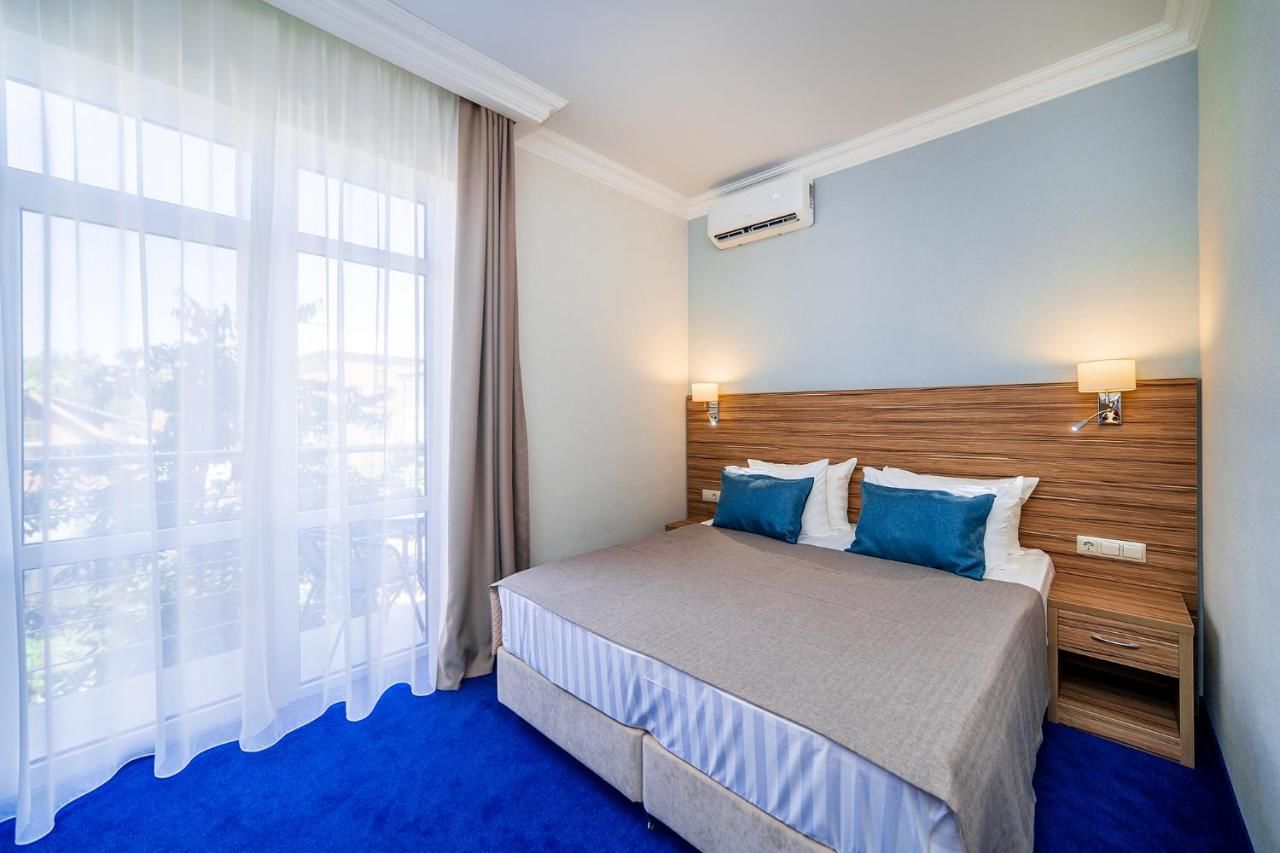 Отель Blue Marlin Hotel Геленджик